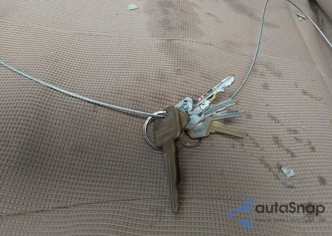 2000 Ford E-350 Super Duty z USA, uszkodzony, nr VIN 1FTSE34L0YHB87172